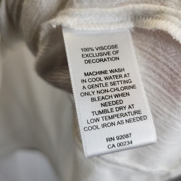 Lord & Taylor White Boho Peasant Top w/ Embroidered Neckline, M - Picture 9 of 10